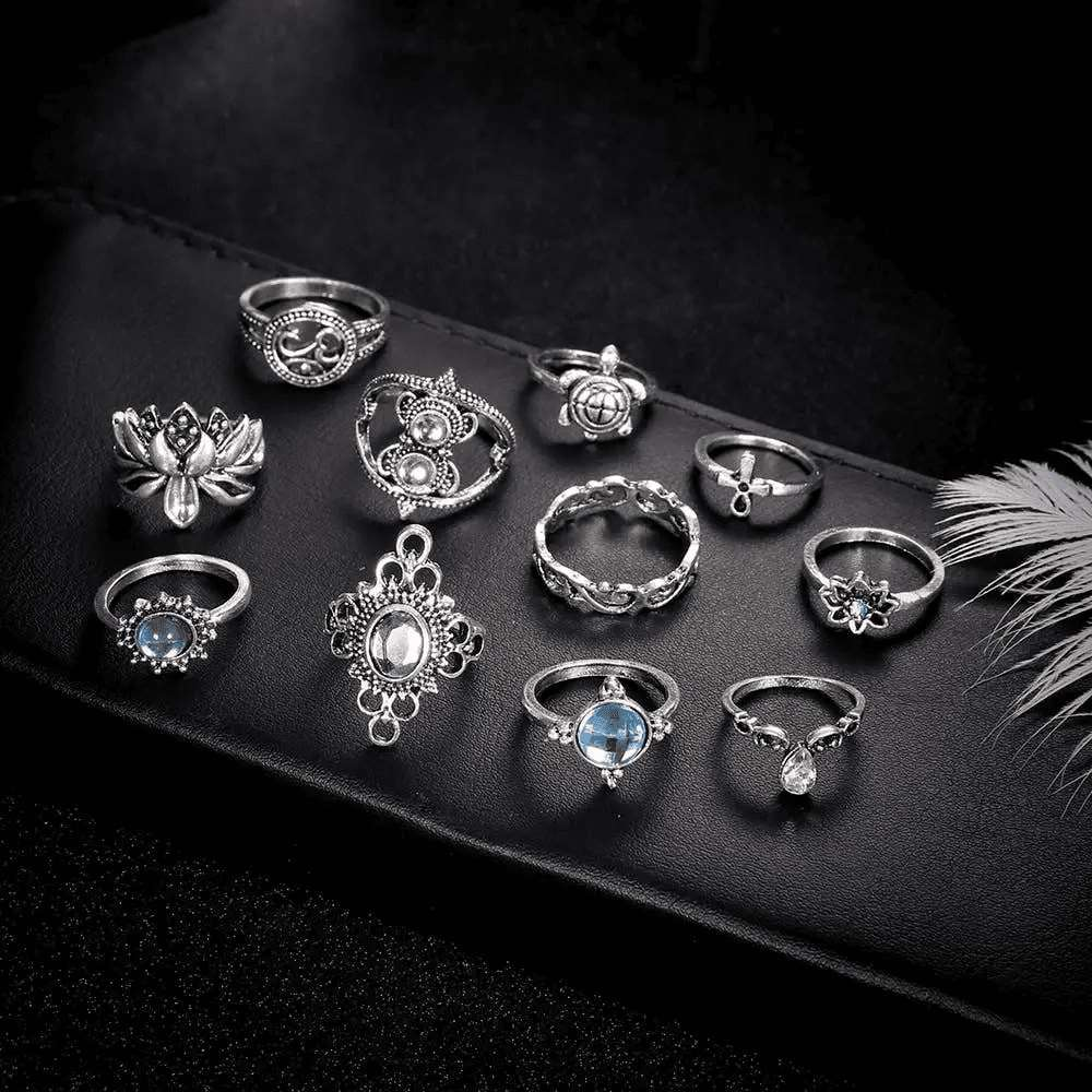 Vintage Women's 11 piece Rings Set